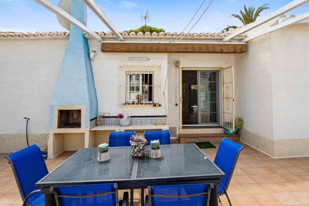 He Villa Lola- Zenia โอริอุเอลา ภายนอก รูปภาพ
